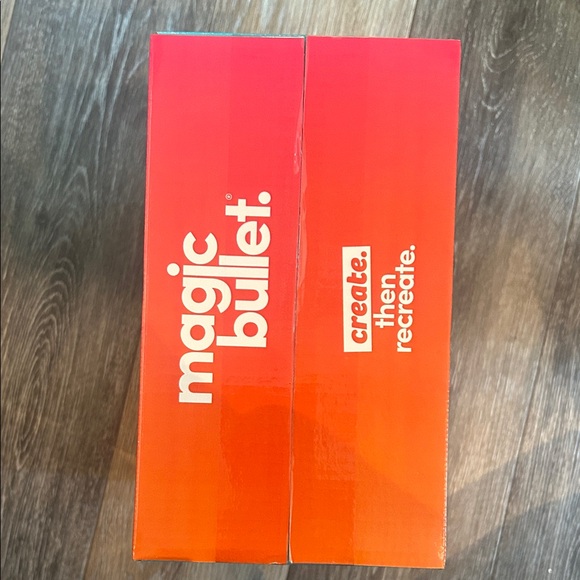 NEW! Magic Bullet Blender with Accessories - Picture 3 of 3